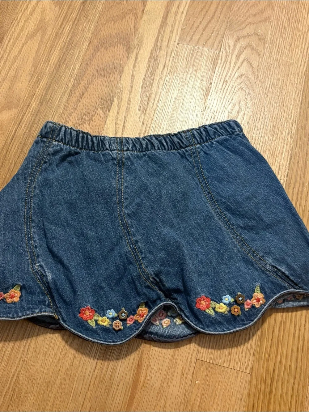 Gymboree Blue Denim Skirt with Scalloped Floral Trim Sz 3T Vintage Jean Girls